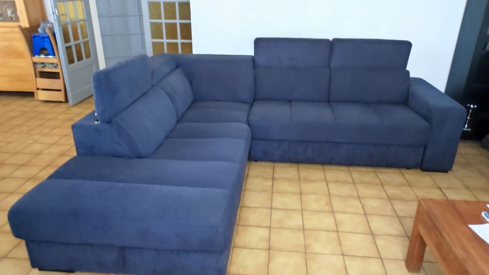 Canap� d'angle convertible velours bleu encore sous garantie 800 Saint-Romain-de-Benet (17)