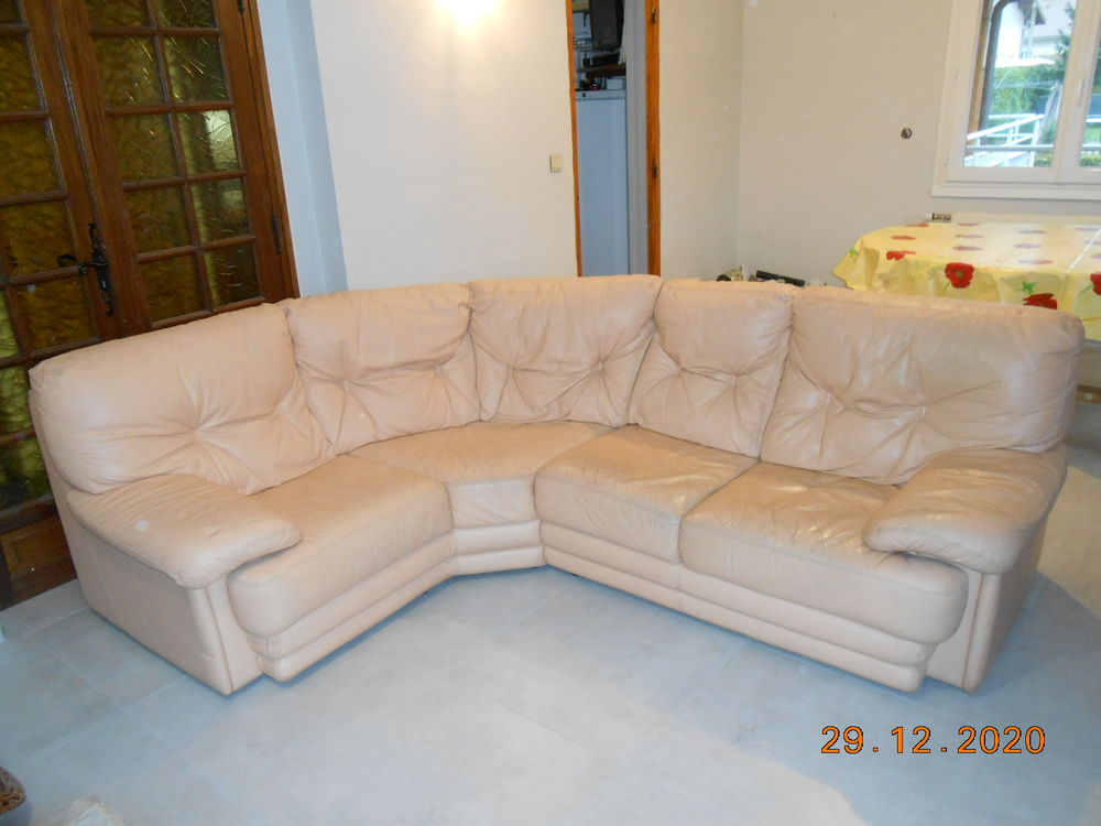 Canap� d'angle cuir 300 Rumilly (74)