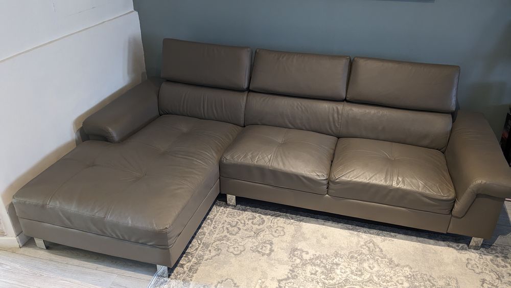 Canap� d'angle en cuir 350 Ozouer-le-Voulgis (77)