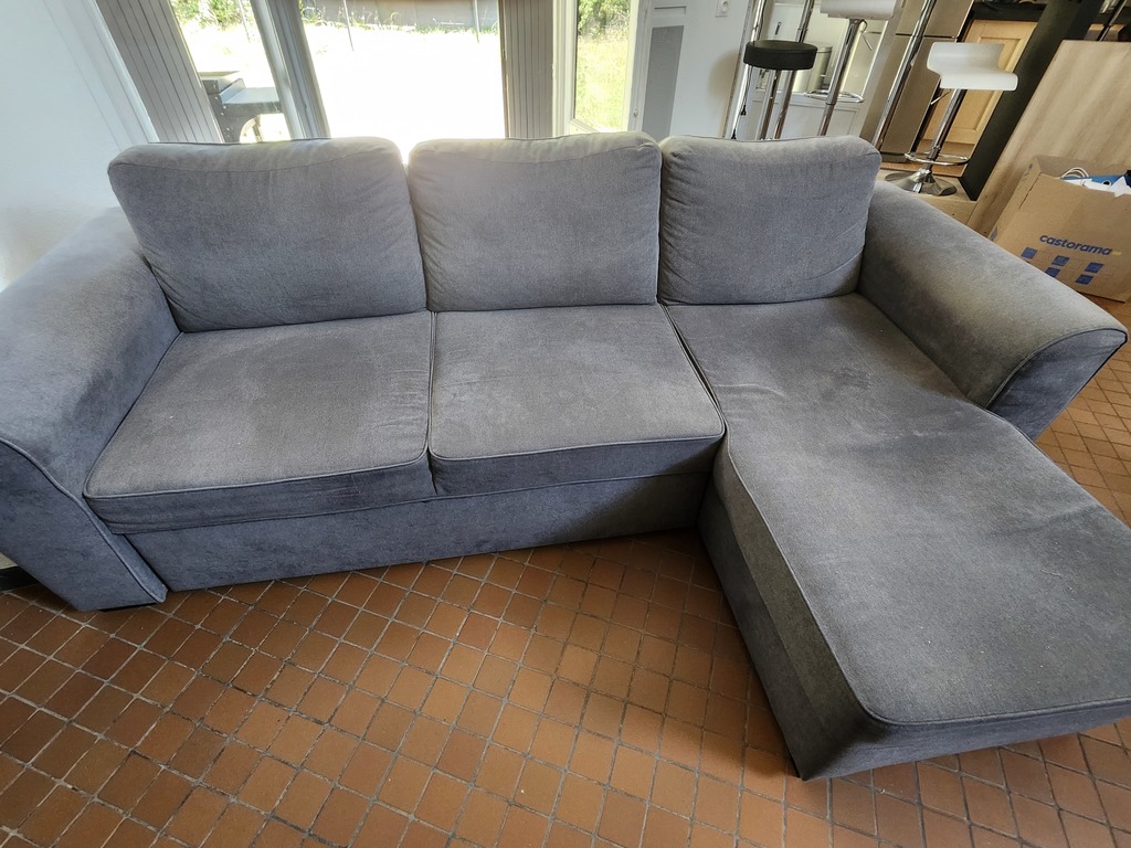 Canap� d'angle gris avec m�ridienne 250 Vivans (42)