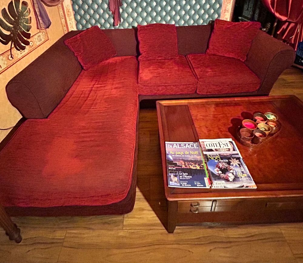 Canap� d'angle 
MAISON DU MONDE 300 Bischheim (67)