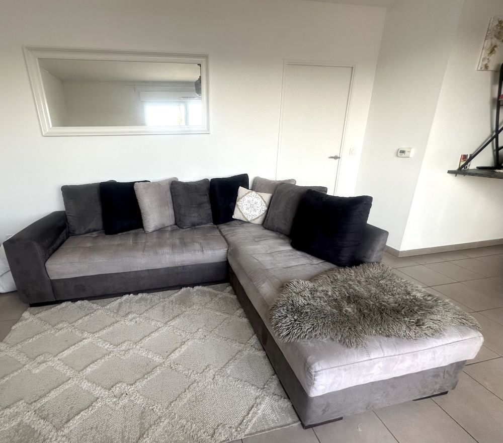 Canap� d'angle 6 places 370 Saint-Priest (69)