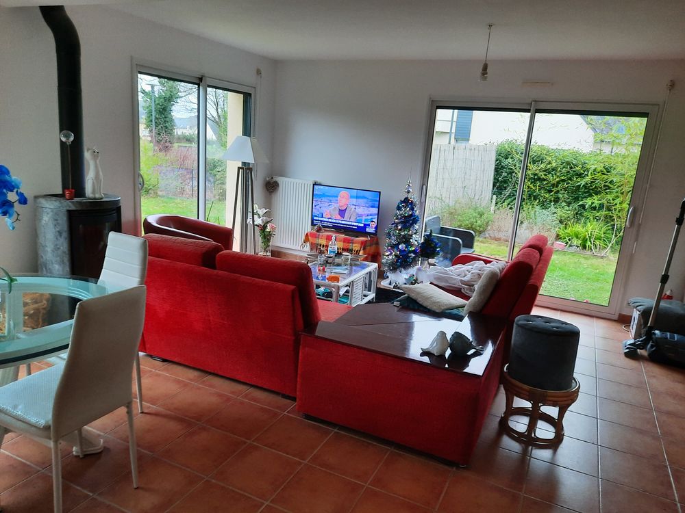 Canape angle 5/7 places 150 Servon-sur-Vilaine (35)