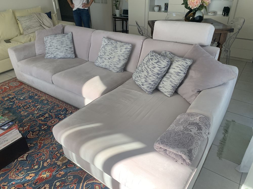 canap� d'angle 3 places 285 Cap-d'Ail (06)