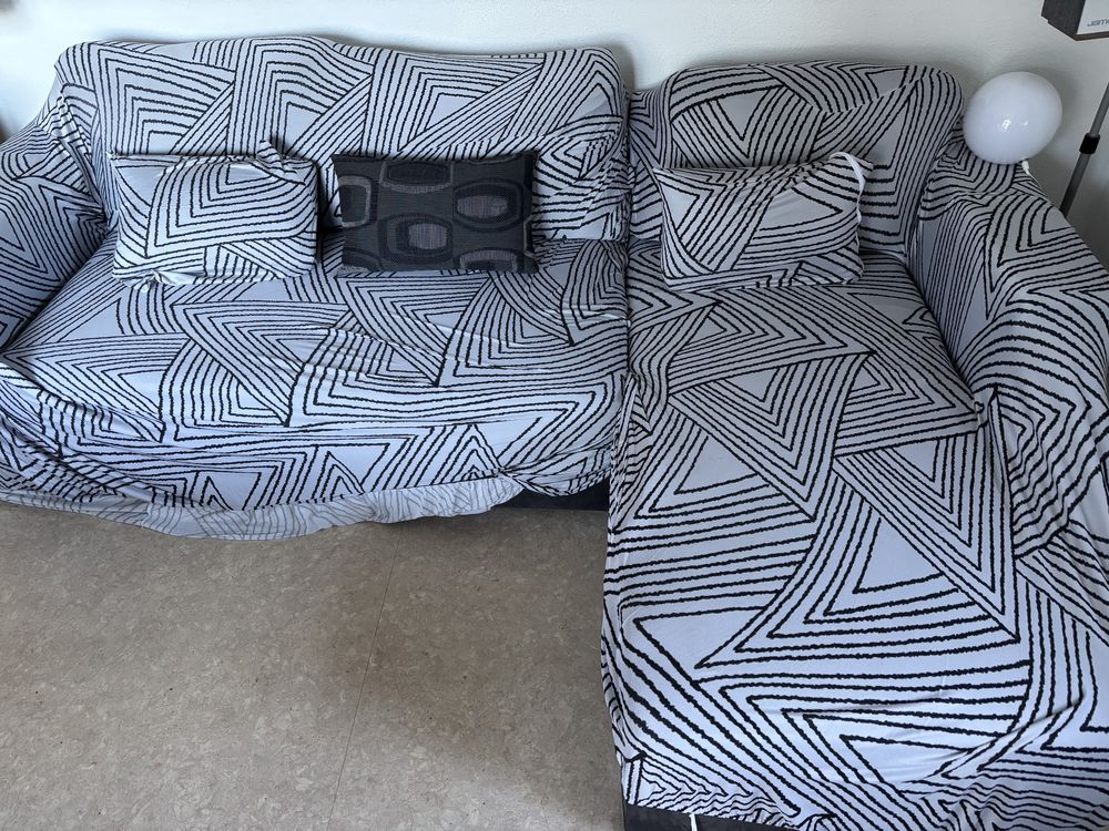 Canap� d'angle 3 places, r�versible et convertible 200 Cabestany (66)