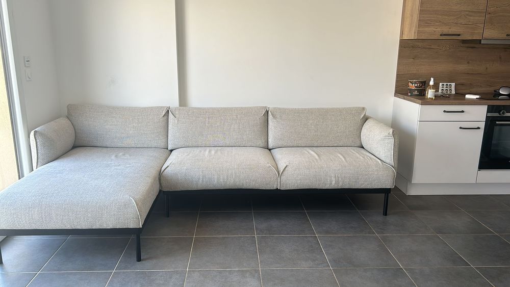 Canap� d'angle 4 places avec m�ridienne gris clair comme �ba 450 Les Mureaux (78)