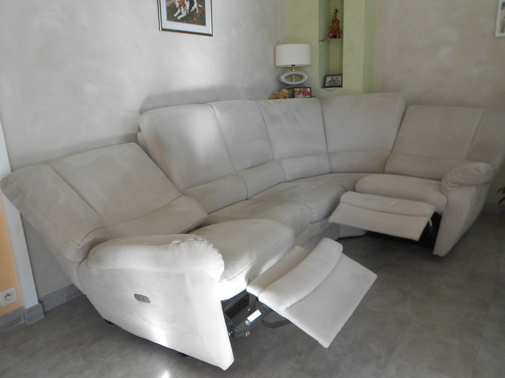 canap� d angle 
900 Sabl�-sur-Sarthe (72)