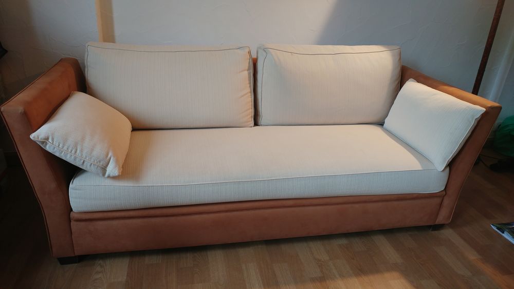 Canap� beige 3 places 120 Bry-sur-Marne (94)