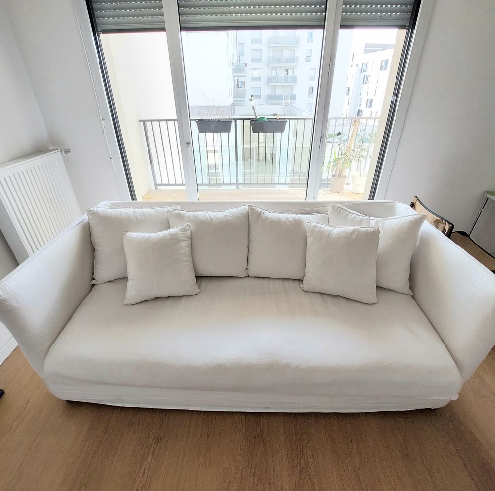 Canap� blanc lin lav� 300 Villejuif (94)