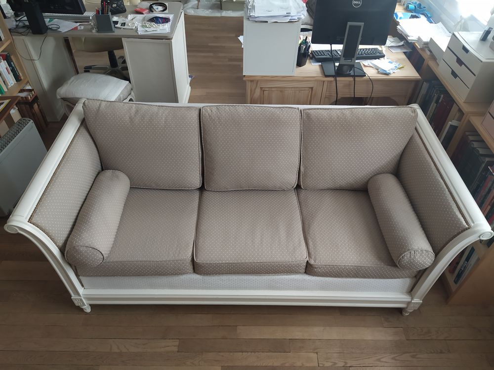 Canap� classique refait � neuf par tapissier 295 Le Chesnay (78)