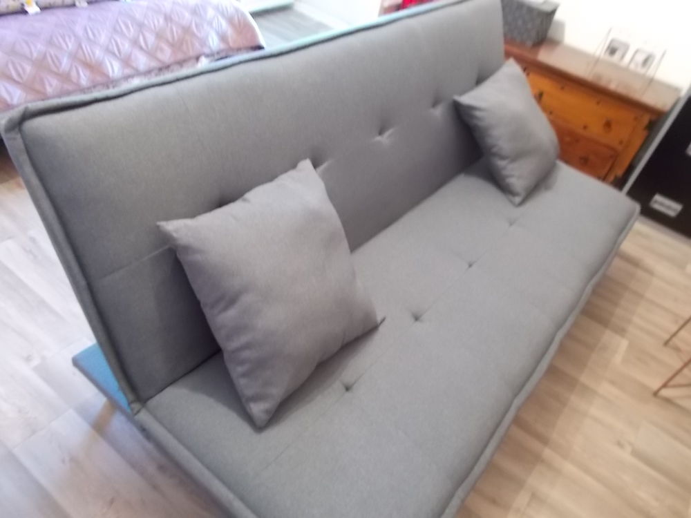 Canap� lit CLIC CLAC 65 �veux (69)