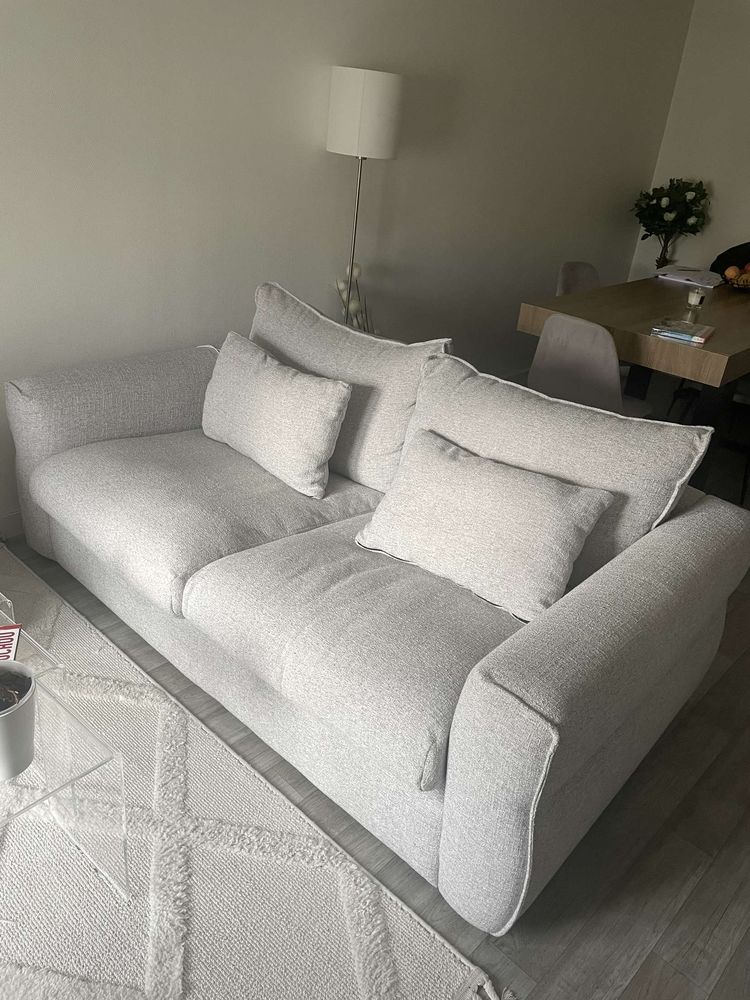 Canap� Conforama 600 Saint-Jean-de-la-Ruelle (45)