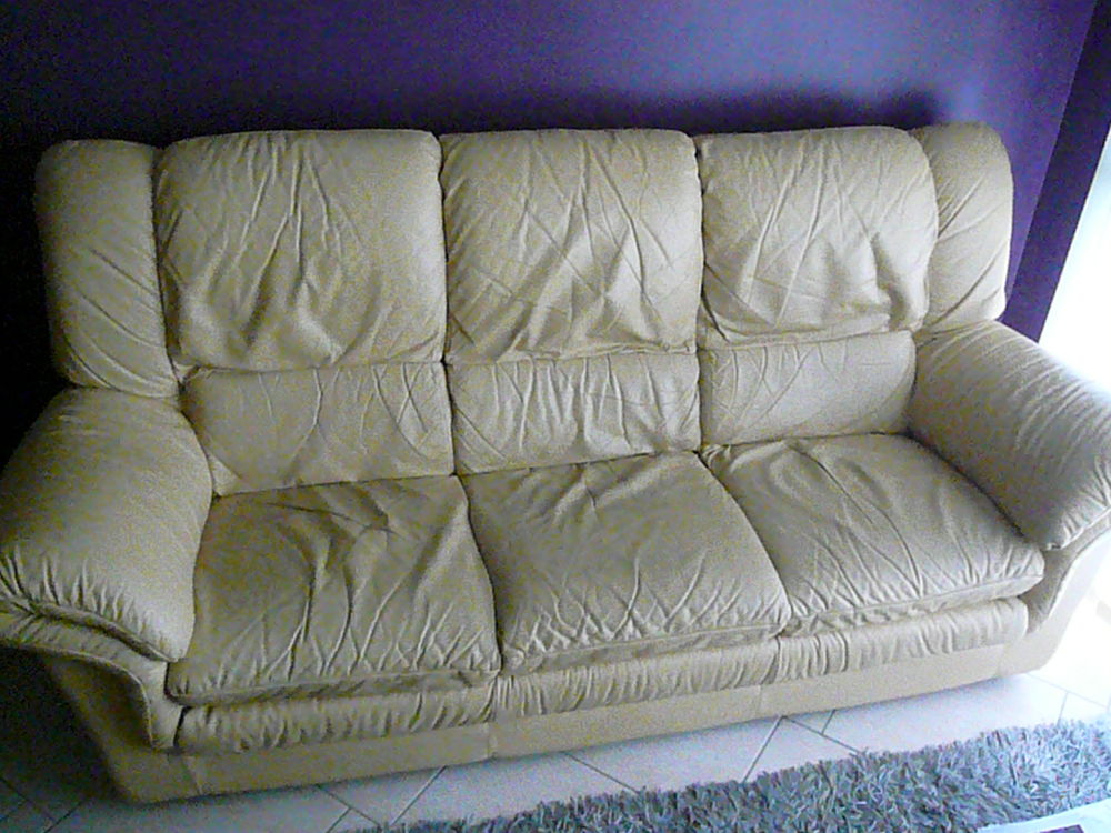 Canap� contemporain en cuir et ses 2 fauteuils 120 Franqueville-Saint-Pierre (76)