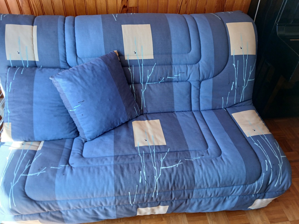 Canap� convertible bleu avec coussin 100 Vannes (56)