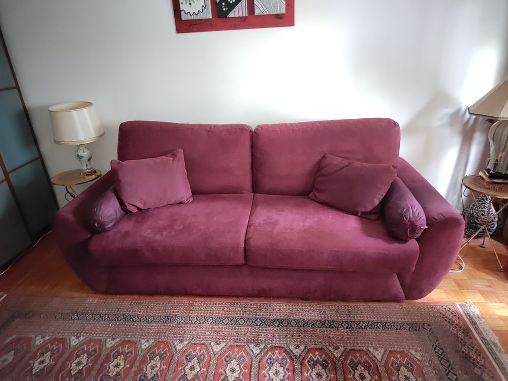 Canap� convertible bordeaux lit 1,60 400 Paris 16 (75)