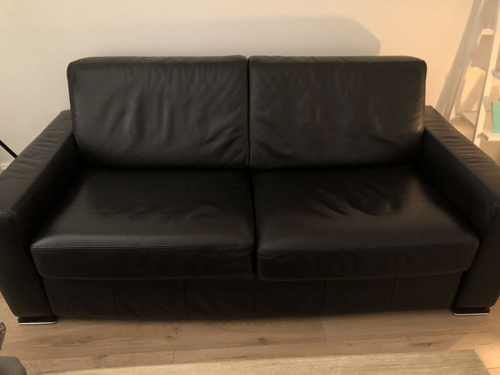 CANAP� CONVERTIBLE EN CUIR 500 Levallois-Perret (92)