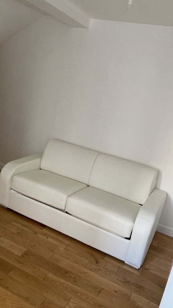 Canap� lit convertible cuir blanc 1300 Montrouge (92)