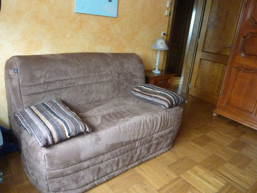 canap� convertible deux places 80 Failly (57)