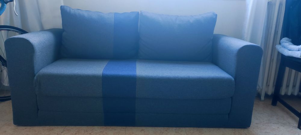 Canap� convertible deux places 200 Ivry-sur-Seine (94)