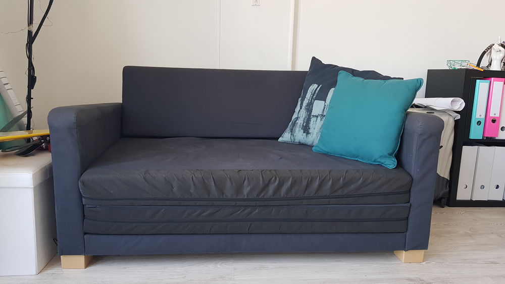 Canap� convertible 2-3 places 65 Paris 10 (75)