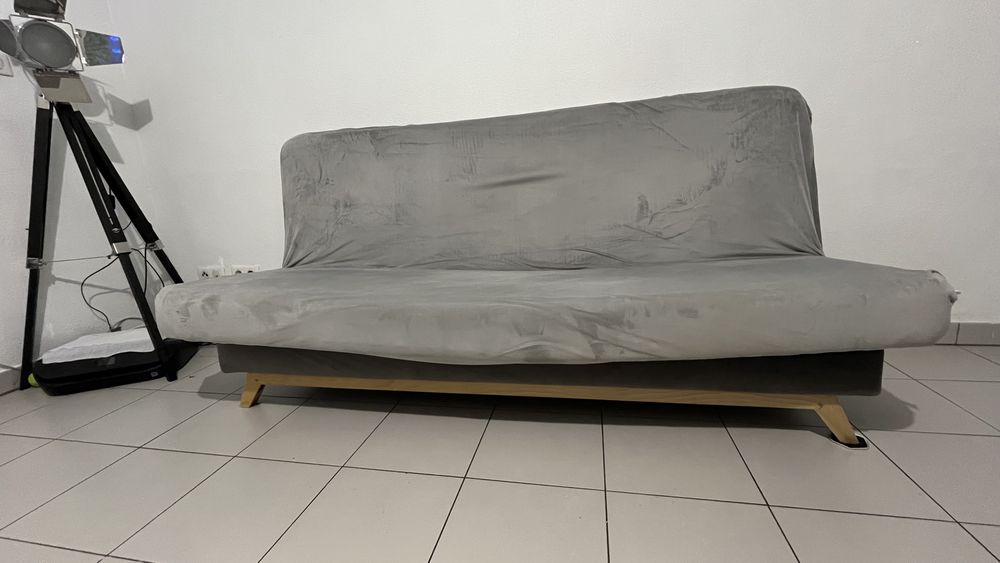 canap� convertible 2 places 130 Nice (06)