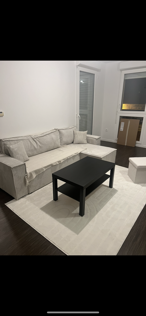 Canap� convertible + table basse 340 La Verri�re (78)