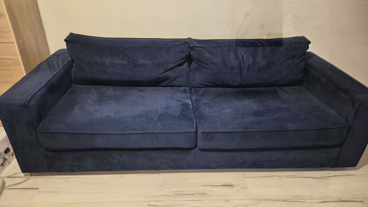 Canap� convertible en velours 250 Grenoble (38)