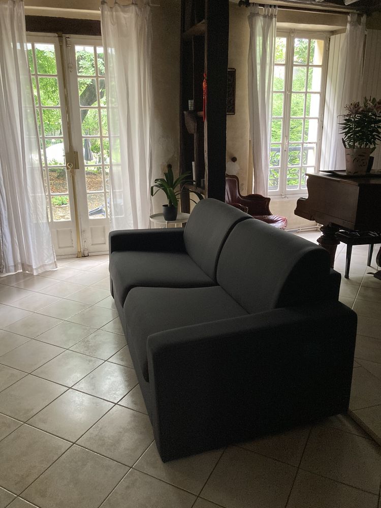 Canap� convertible 550 Montfermeil (93)