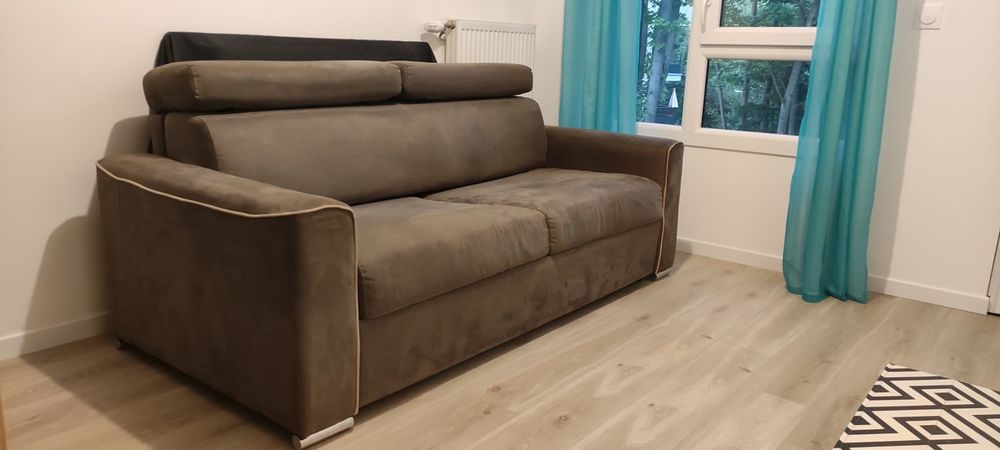 Canap� convertible 400 L'�tang-la-Ville (78)