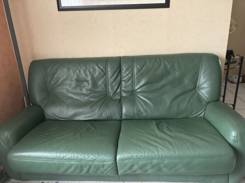 canap� cuir avec 2 fauteuils 100 Lieusaint (77)