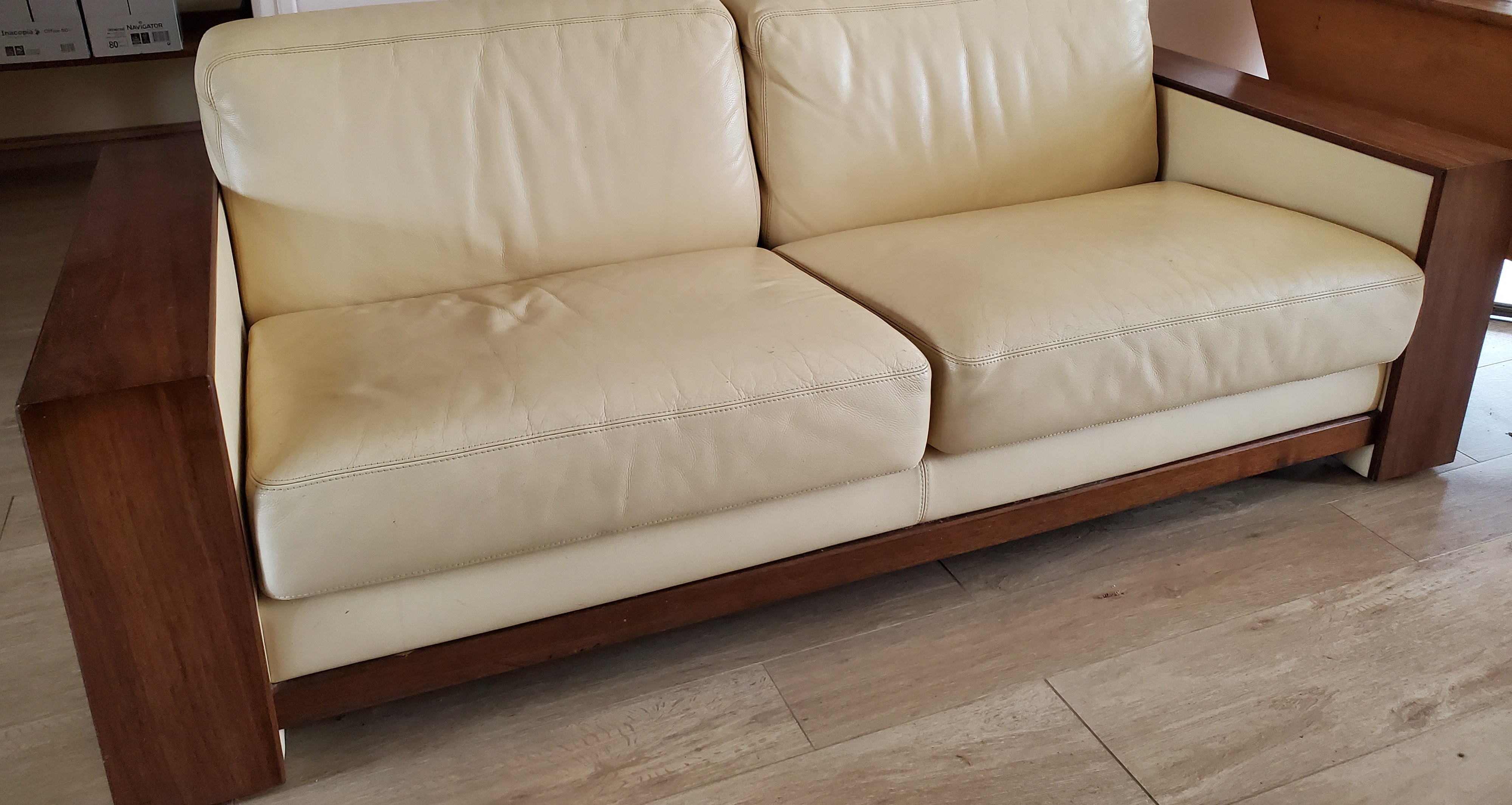 Canap� cuir, blanc cass�, Art d�co 120 Angers (49)