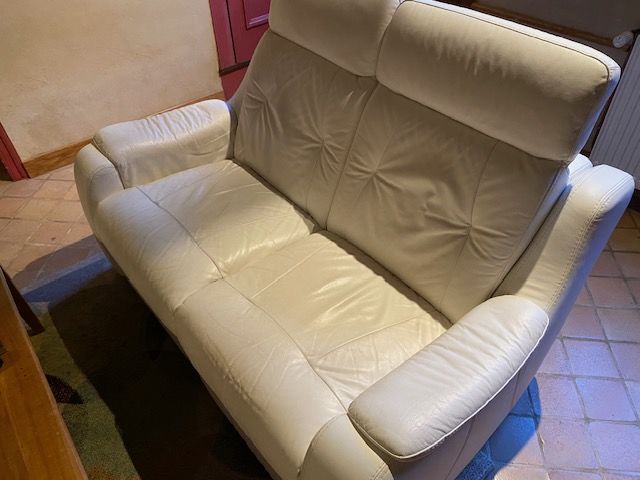 canape en cuir blanc 250 Bovelles (80)
