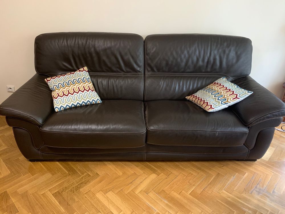 Canap� en cuir, couleur chocolat, 3 places 0 Suresnes (92)