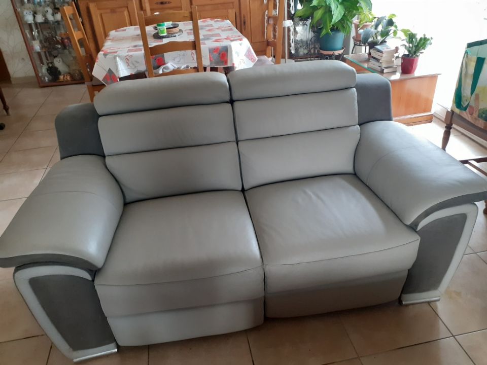 Canap� cuir �lectrique 250 Sa�x (81)