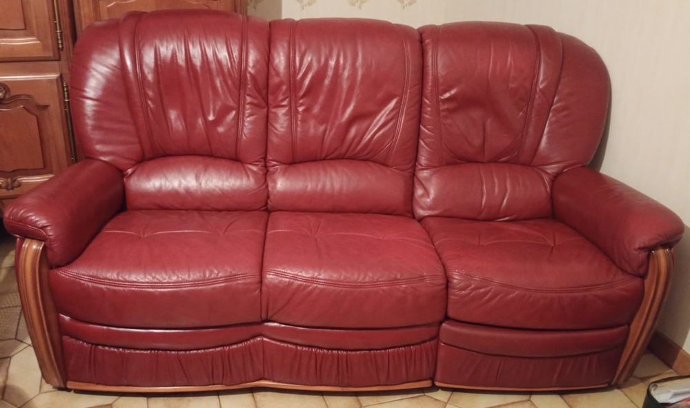 Canap� cuir + fauteuil bordeaux 100 Violay (42)