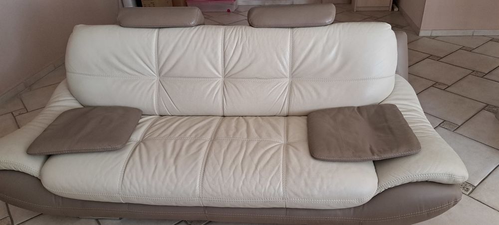 Canap� cuir fixe 3 places 700 Vitry-sur-Seine (94)