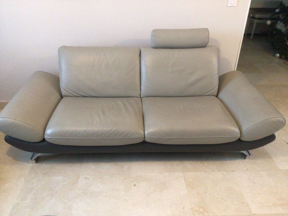 Canap� cuir gris 160 Noisy-le-Grand (93)