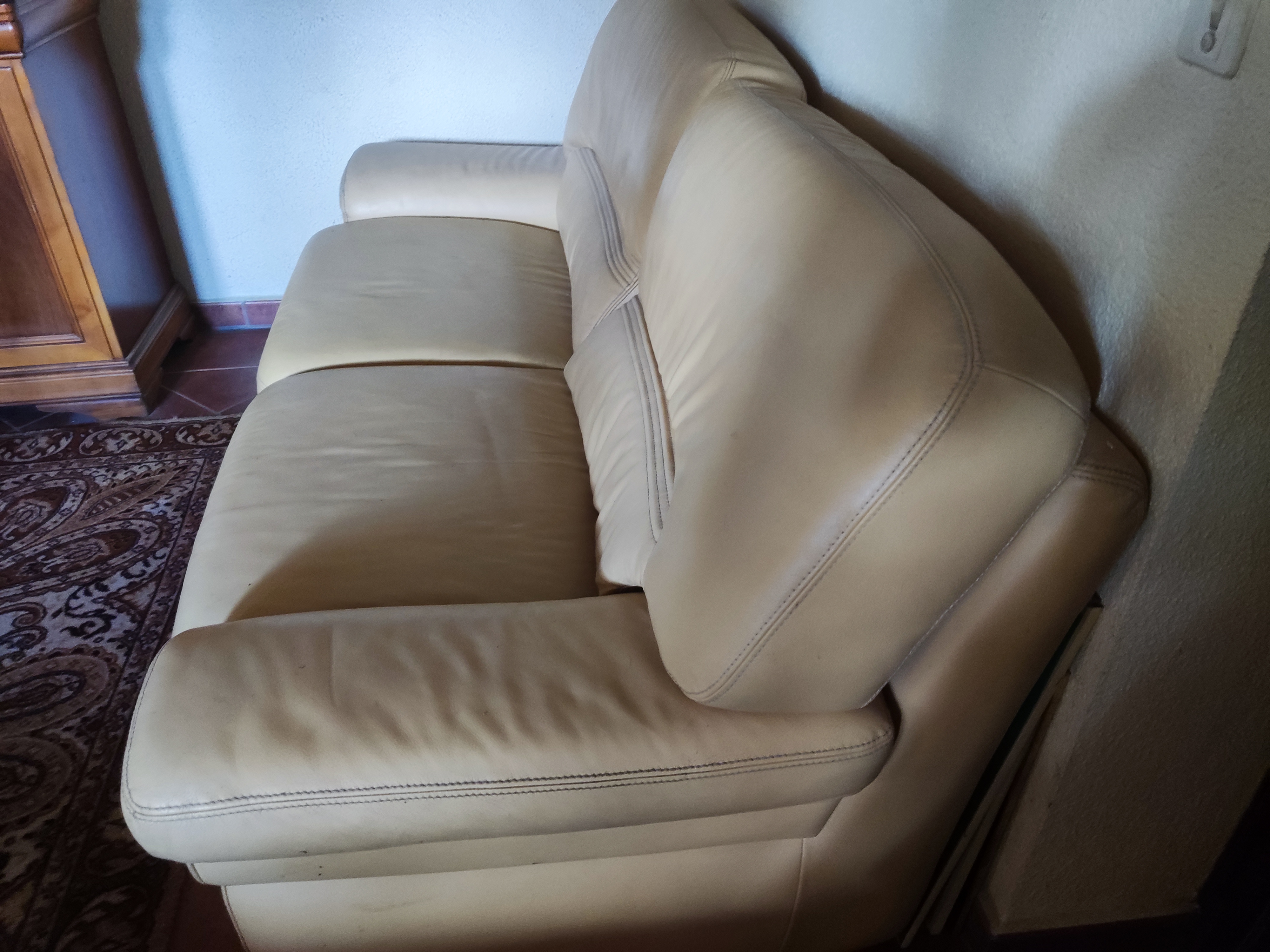 Canap� cuir jaune 80 Villeneuve-sur-Lot (47)