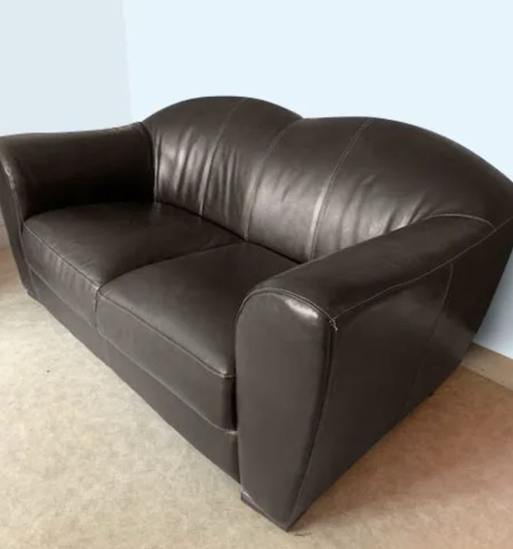 Canap� cuir - Maison Coloniale 300 Paris 20 (75)