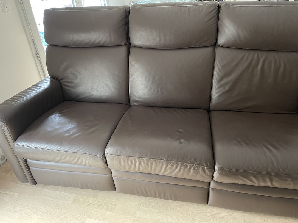 Canap� en cuir marron 3places 350 Noisy-le-Grand (93)