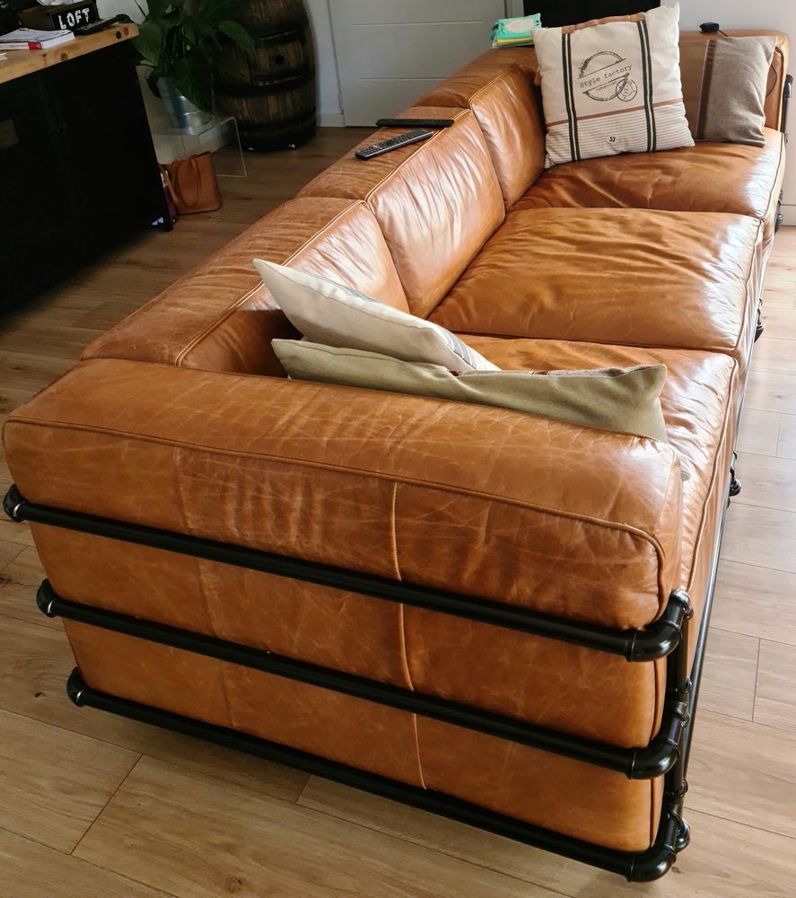 canap� cuir marron 1800 Saint-Pierre-en-Faucigny (74)