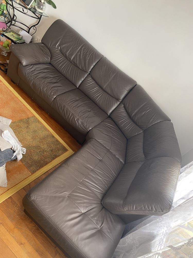 Canap� cuir marron
400 D�cines-Charpieu (69)