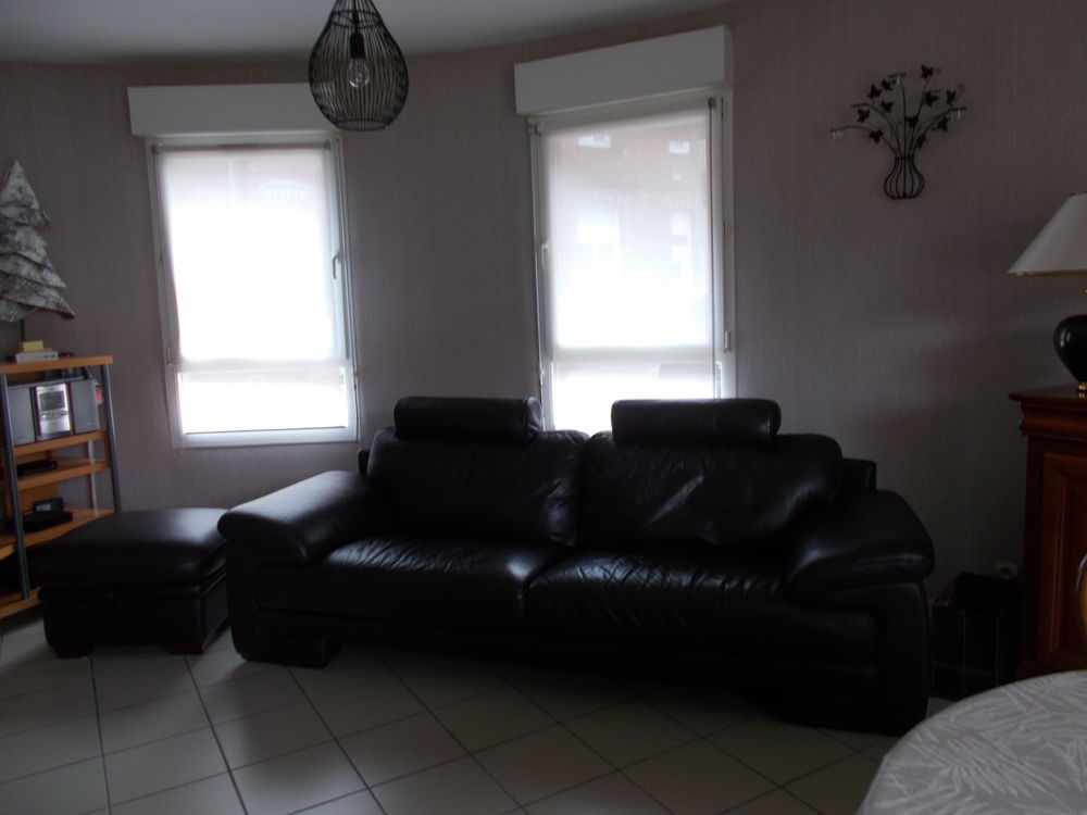 Canap� en cuir marron 800 Douai (59)