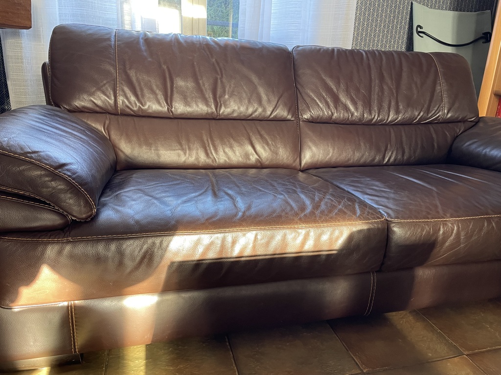 Canap� cuir marron 250 Luray (28)