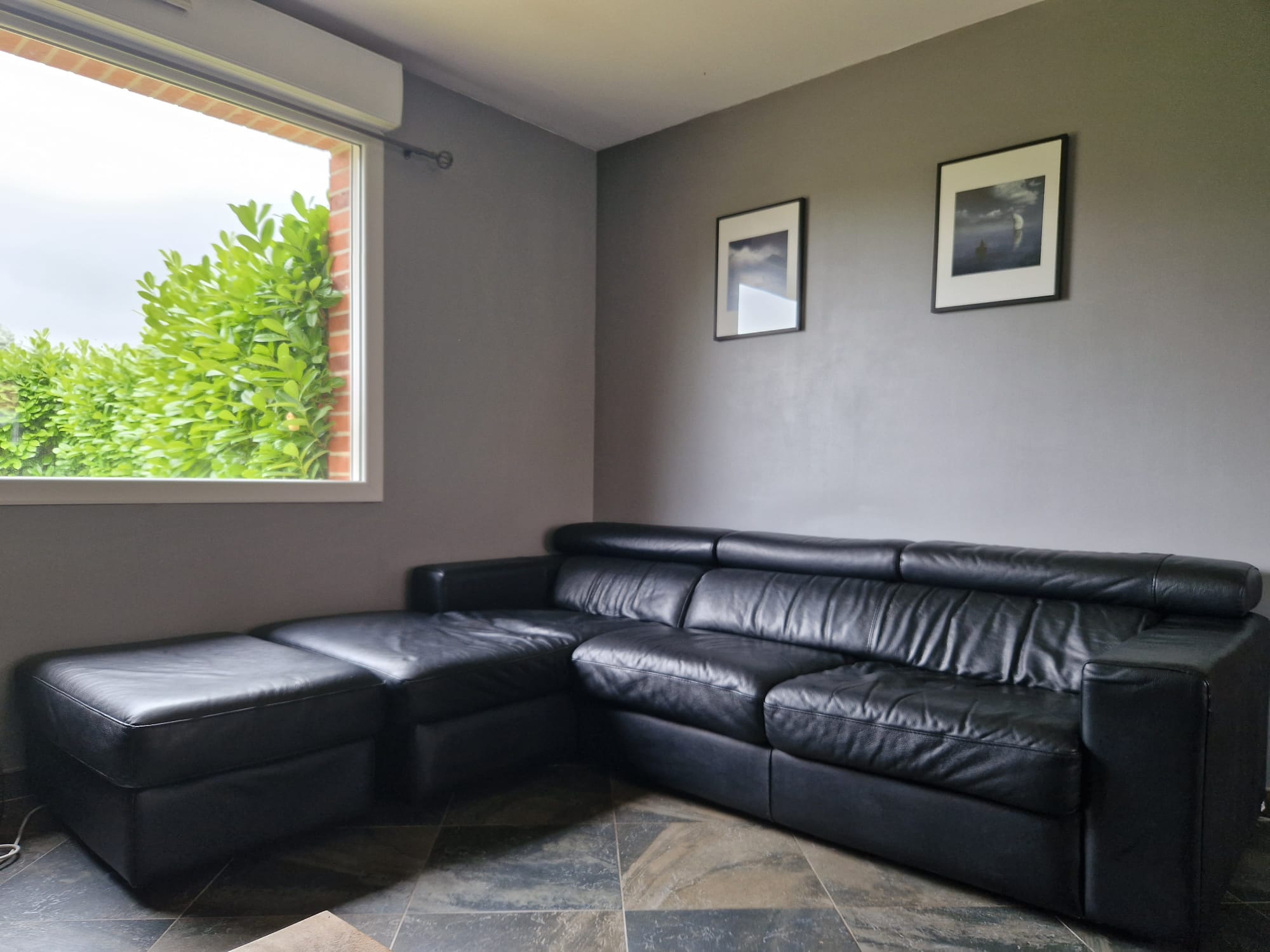 Canap� cuir noir 300 Haubourdin (59)