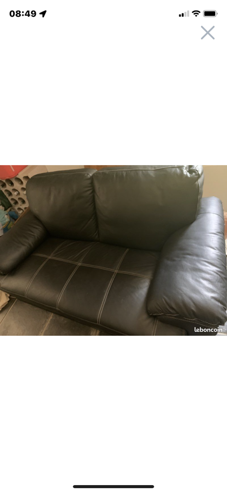 CANAP� EN CUIR NOIR 2 places 100 Allauch (13)