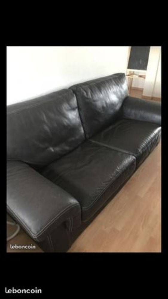 Canap� cuir 3 � 4 place 290 Saint-Louis (68)