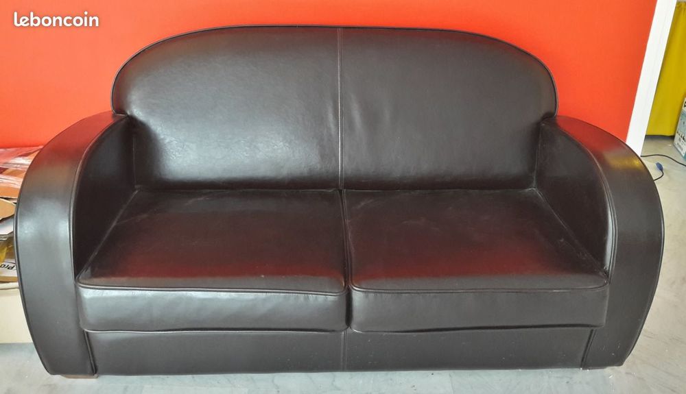Canap� cuir 3 places style club 340 Nice (06)
