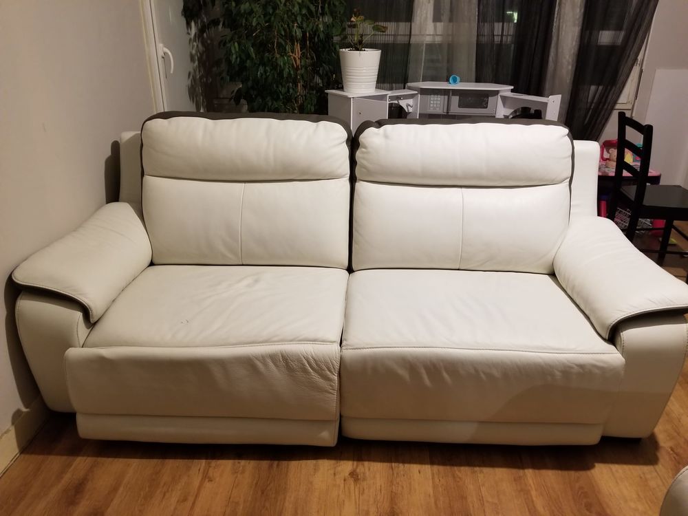 Canap� en cuir 6 places 1200 Eaubonne (95)
