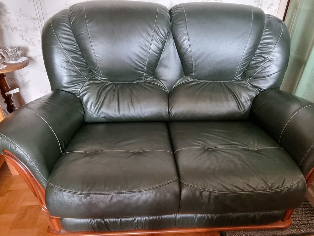 Canap� cuir 2 places 300 Noisy-le-Sec (93)